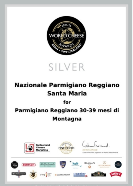 Parmigiano Reggiano DOP + 36 månader  - Prisbelönt Bergsprodukt